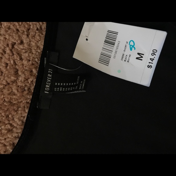 FOREVER 21 BLACK VELVET DRESS - Picture 2 of 3